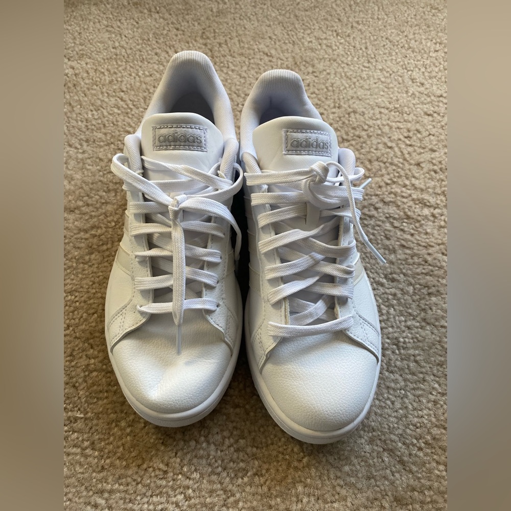 adidas grand court cloudfoam womens white/white Sz9 NWOB